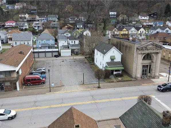 800 Main St, Follansbee, WV 26037