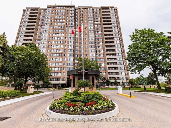 100 County Court Blvd #Penthouse 9, Brampton, ON L6W 3X1