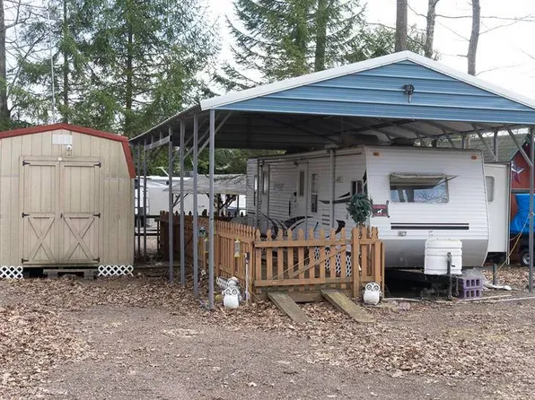 67 Yukon Pheasant Ln, Bruceton Mills, WV 26525
