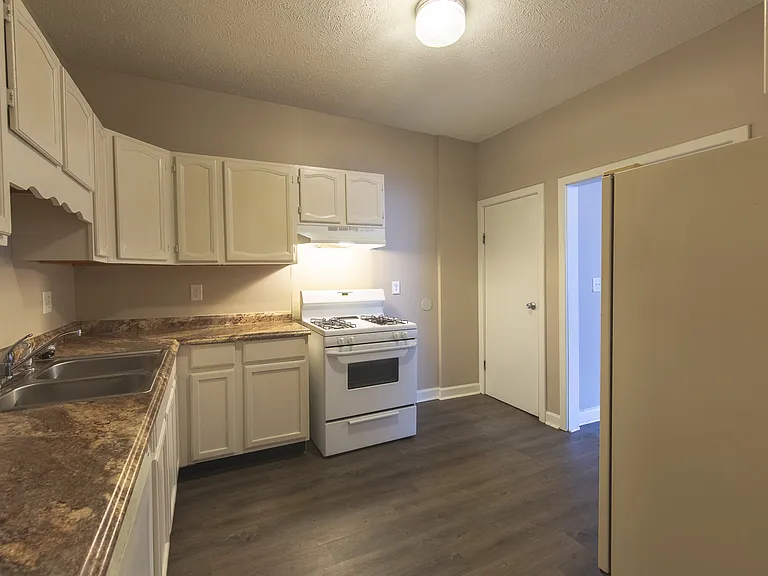 2056 N College Ave — Photo 6