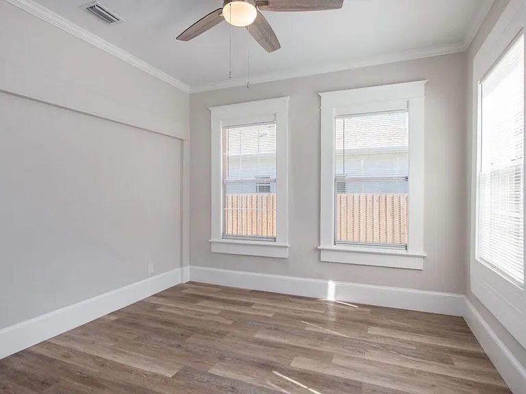 2404 W Fig St #B — Photo 9