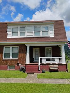 9217 Midland Trl, Glen Ferris, WV, 25090