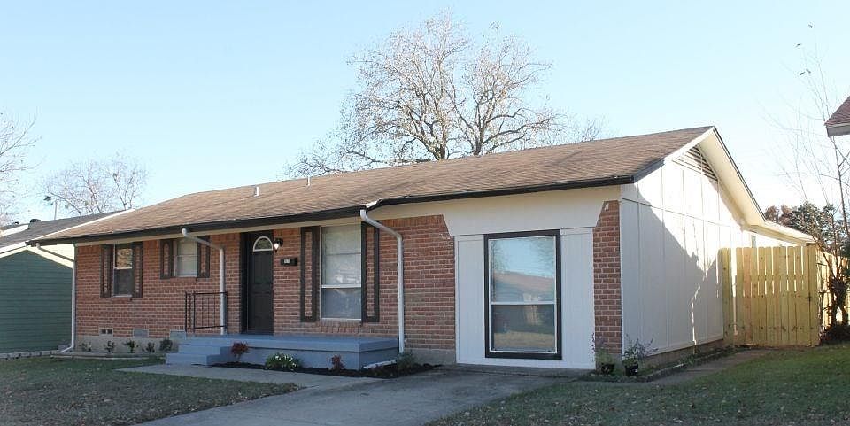 1st image of 4310 Pineridge Dr