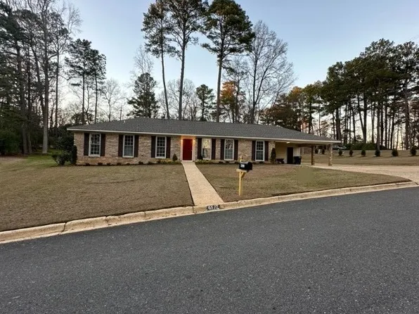 4512 Orion Ave, Northport, AL 35473