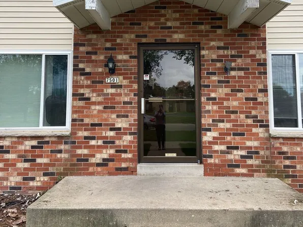 7501 W. Green Tree Rd., 7501 W Green Tree Rd #4, Milwaukee, WI 53223