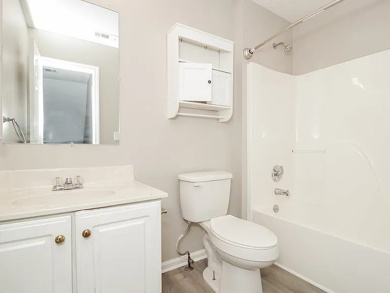 37 Winter Park Ln — Photo 16
