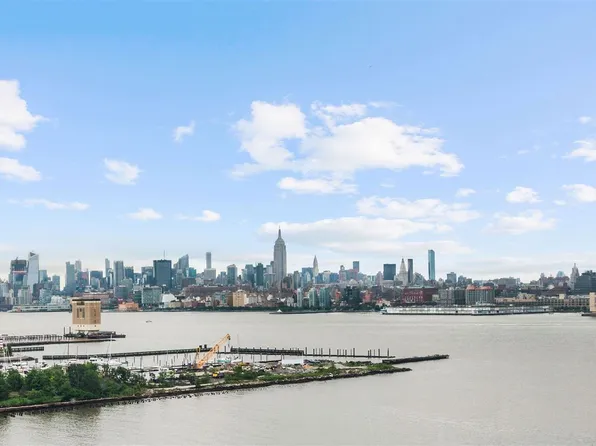 65 2nd St #1402, Jersey City, NJ 07302