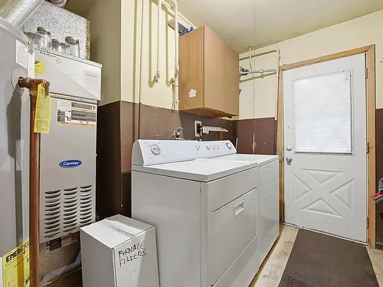 8204 Austin Ave — Photo 10