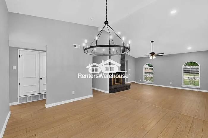 1632 Cumberland Trl — Photo 8