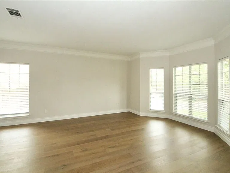 8910 Marybank Dr — Photo 7