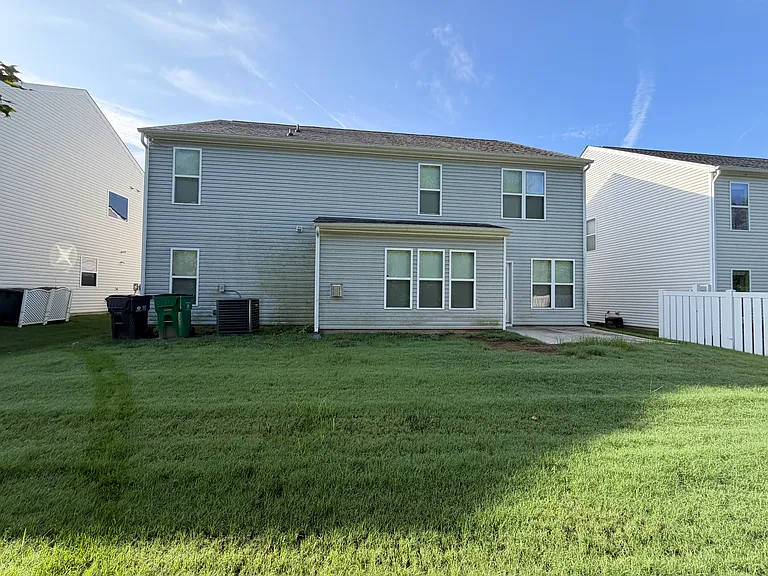6719 Coral Rose Rd — Photo 5