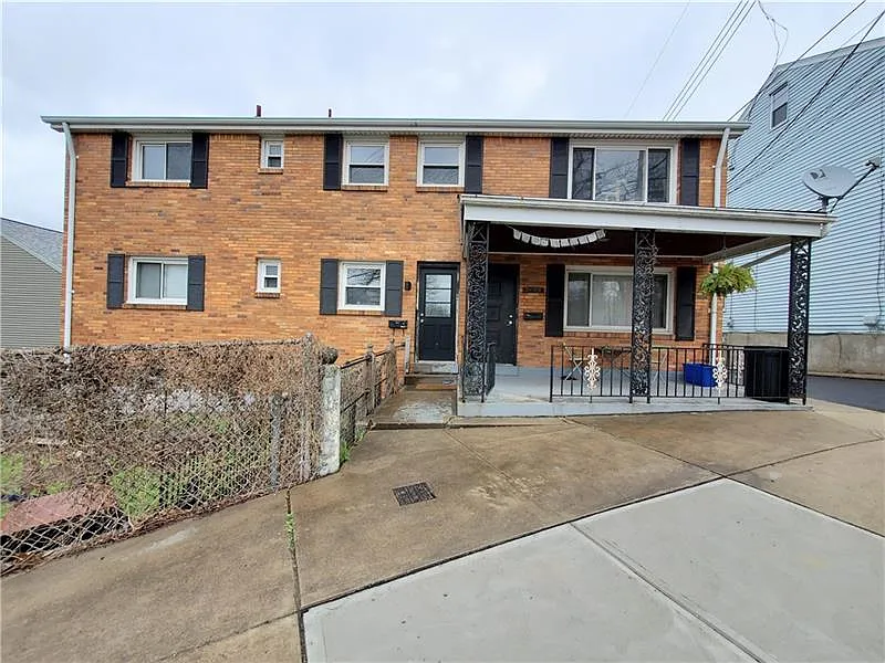 5165 Stanton Ave photo 1