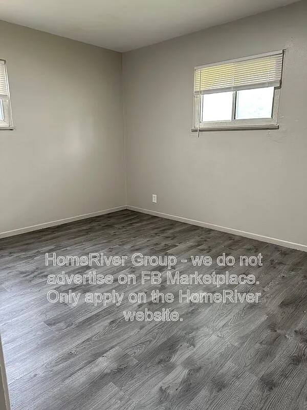 3 bed, 2.0 bath, 873 sqft, $1,450 — Photo 4