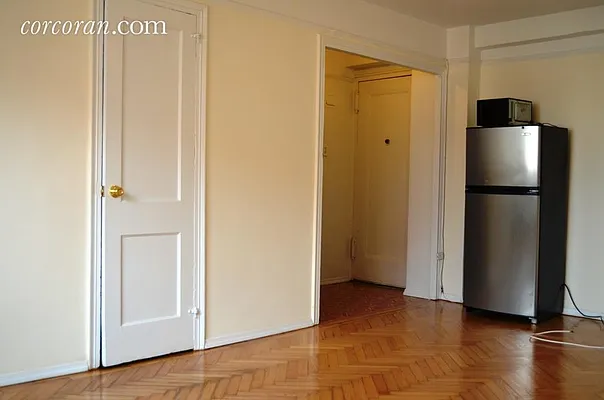 Rented by Corcoran | media 6