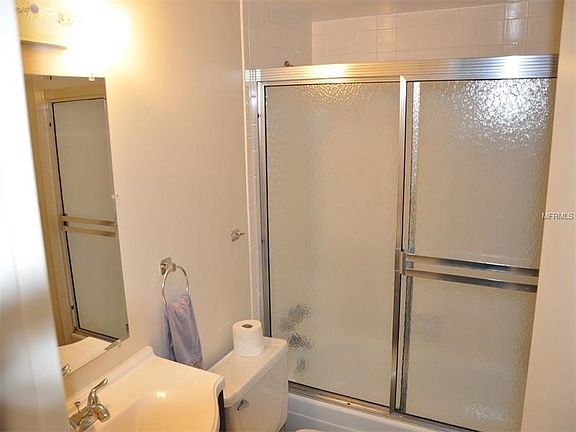 4th image of 100 Waverly Way APT 110