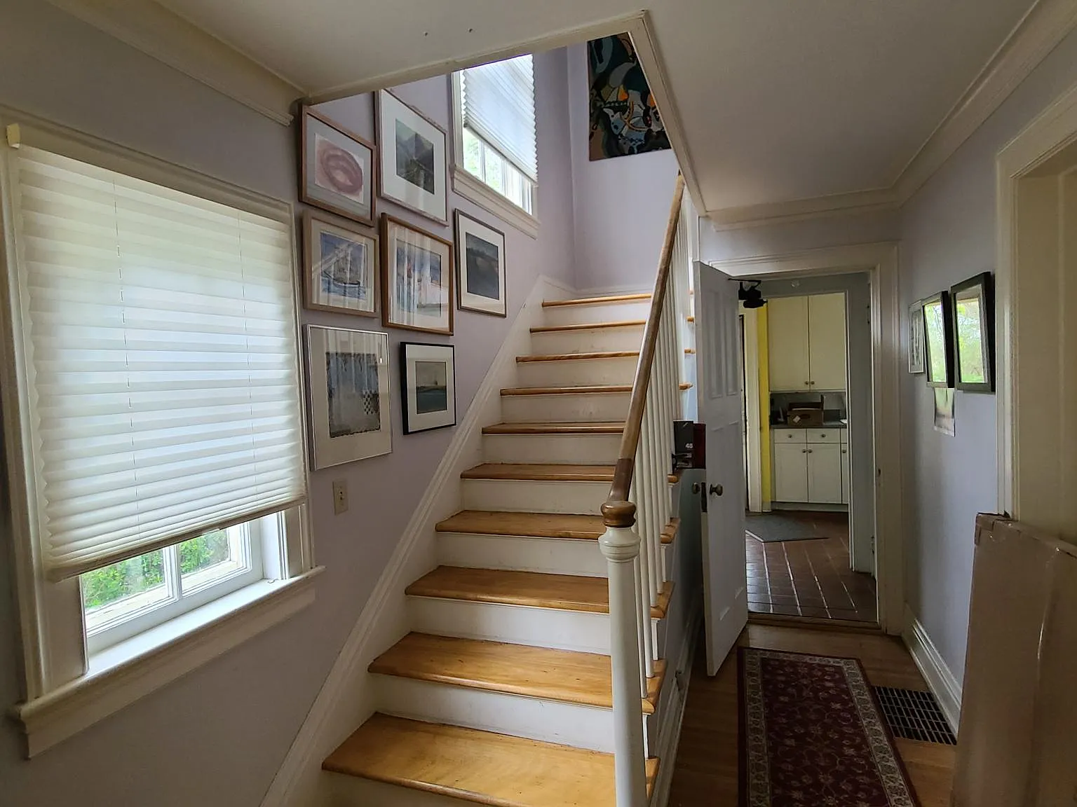 370 Rockingham St — Photo 1