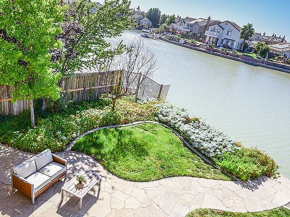 5th image of 47 Goose Haven Ct