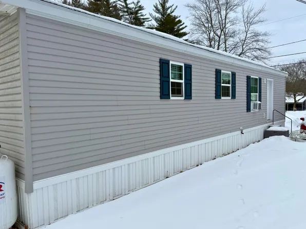 7 Rose Lane, Franklin, NH 03235