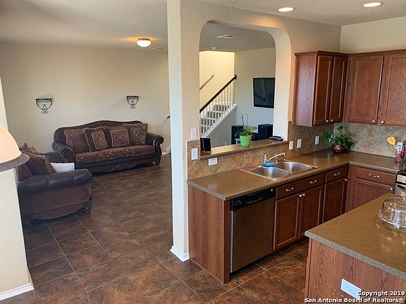 4th image of 5938 Onyx Way