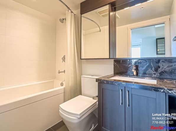 2 bedroom rental in Vancouver — photo 19