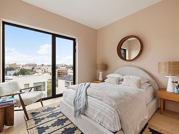 4th image of 28 Herbert St #5A