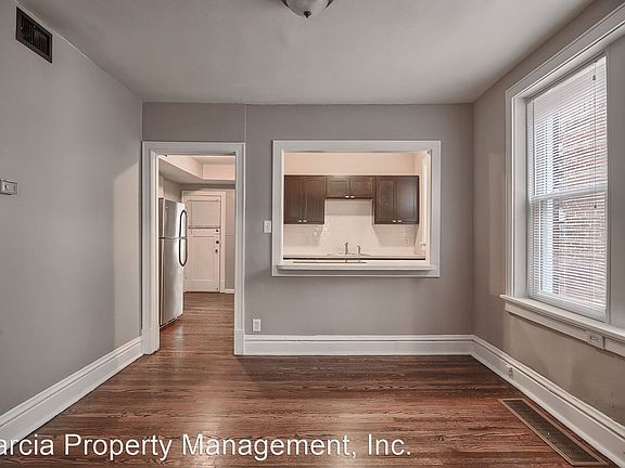 3rd image of 5008 Pernod Ave #2F