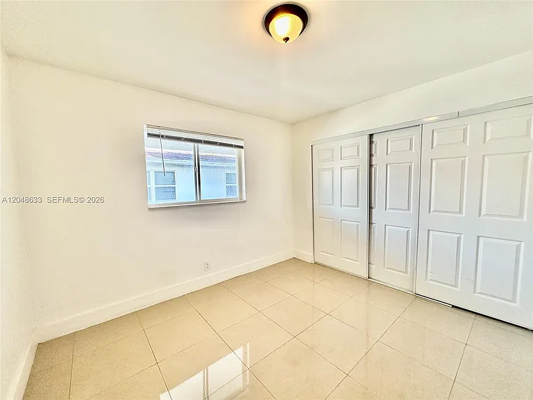 1540 SW 5th Pl #4 — Photo 30