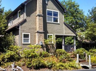 2075 Overleaf Loop, Yachats, OR 97498