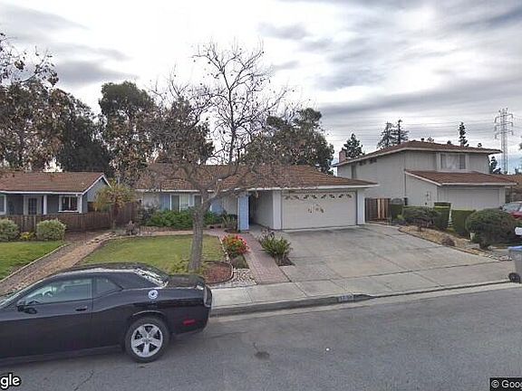 3rd image of 1734 Cheney Dr