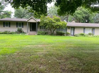 542 S Baldwin Rd, Clarkston, MI 48348