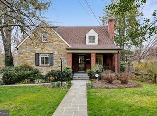 9102 Fairview Rd, Silver Spring, MD 20910