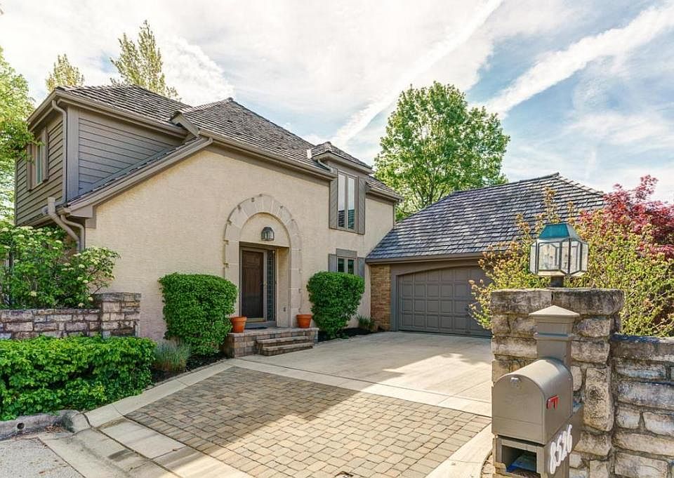 1st image of 8526 Pitlochry Ct