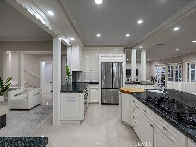 736 Harbor Island Dr — Photo 32