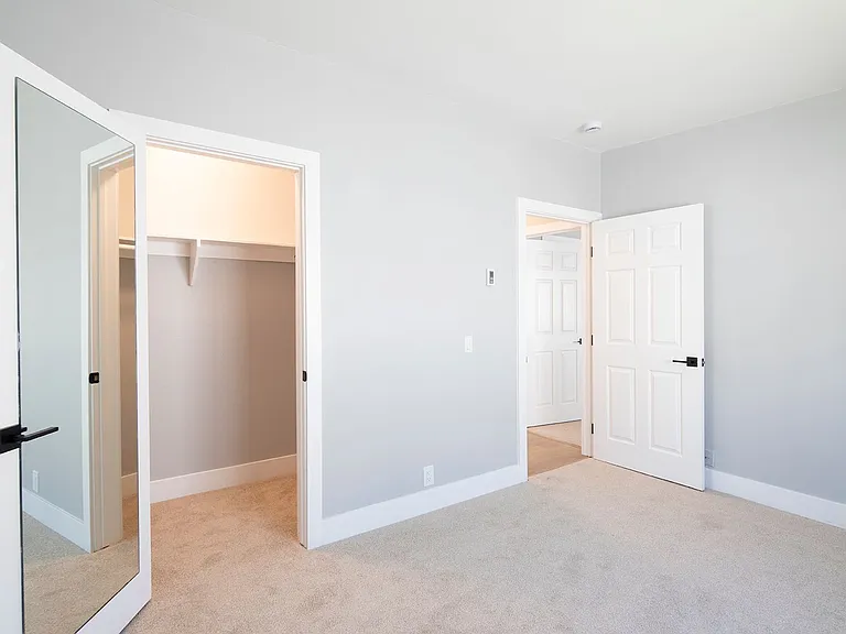 7601 Eads Avenue — Photo 40