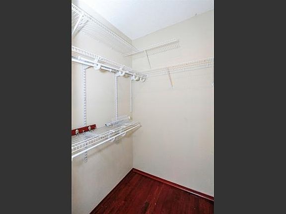 2nd image of 2214 River Run Dr Unit 71