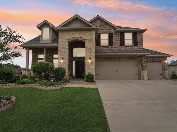 3201 Permian Dr, Heathridge, TX 75126