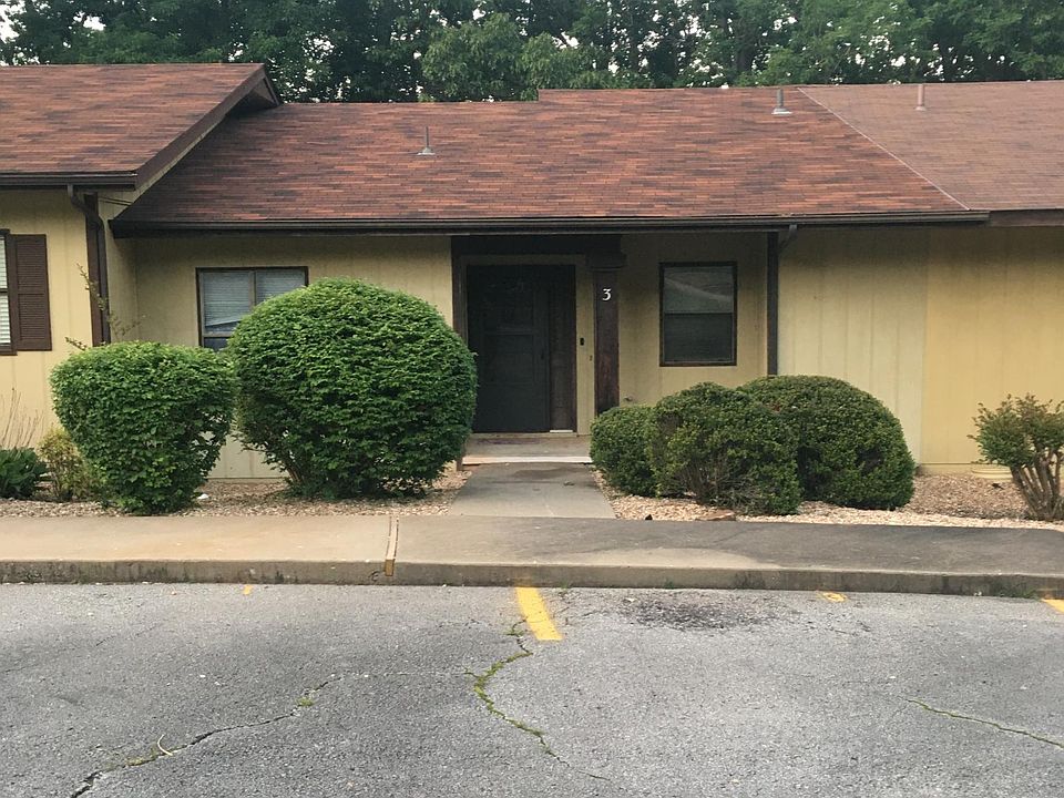 1st image of 3 Yates Ln