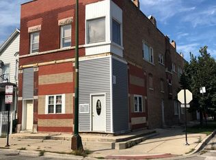 2500 W Pershing Rd #2R, Chicago, IL 60632