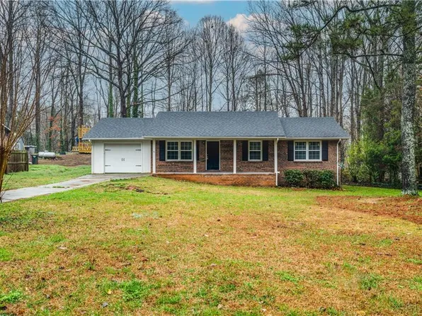 222 John Barber Rd, Hiram, GA 30141