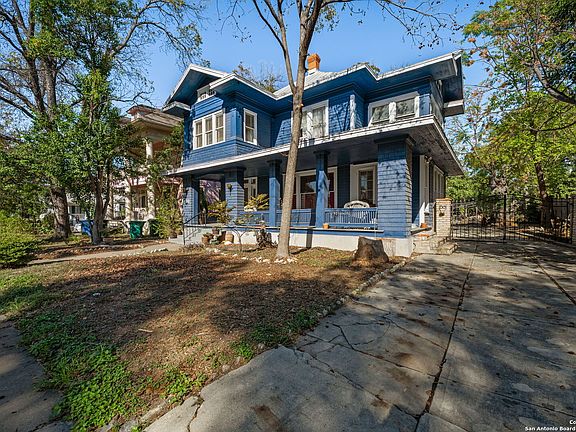 2nd image of 433 W Woodlawn Ave
