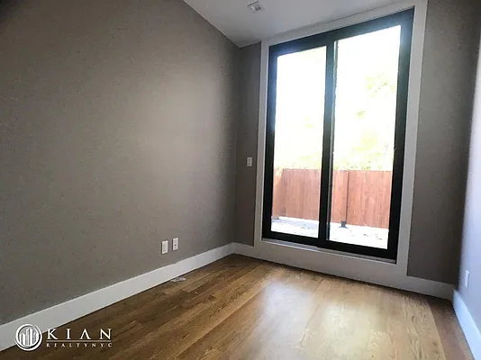 Rented by Kian Realty | media 5