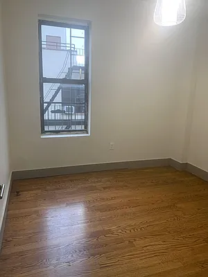 Rented by Doorway NYC, LLC | media 12