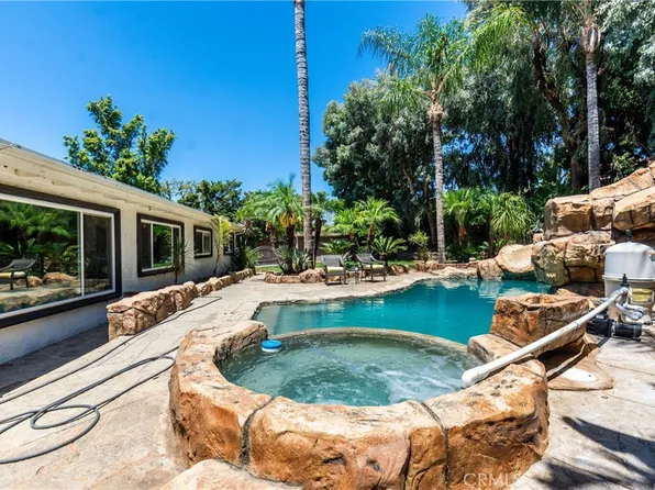 4352 E Claytor Cir, Anaheim, CA 92807