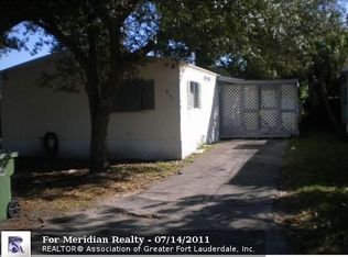 671 NW 215th Ave, Pembroke Pines, FL 33029