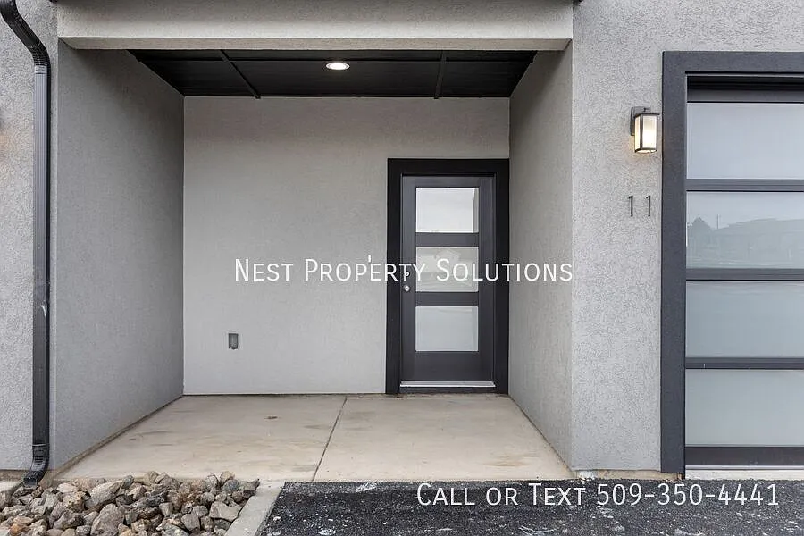 Building Photo - 601 Dorsing St #A11