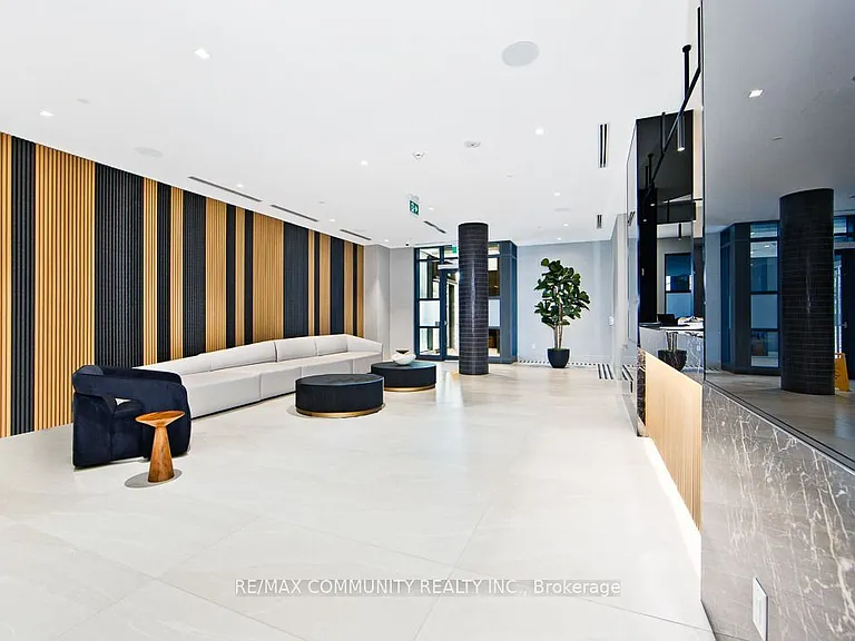 2545 Simcoe St N #2120 — Photo 14