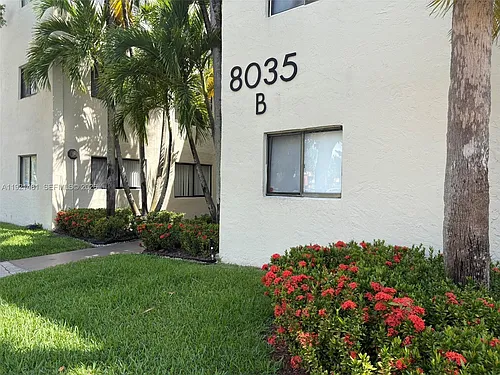 8035 SW 107th Ave #110 Photo 1