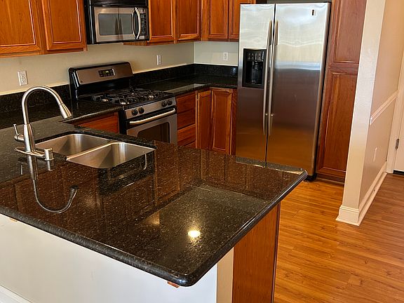 3rd image of 4765 Shattuck Pl S Unit C101