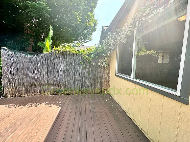 806 SE 45th Ave — Photo 31