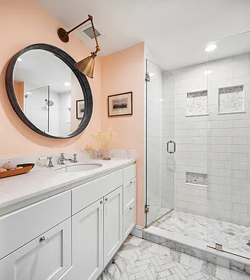 Sold by Compass | media 17